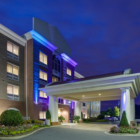 Holiday Inn Express Hotel Raleigh Southwest By Ihg Ngoại thất bức ảnh